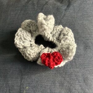 Crochet scrunchie